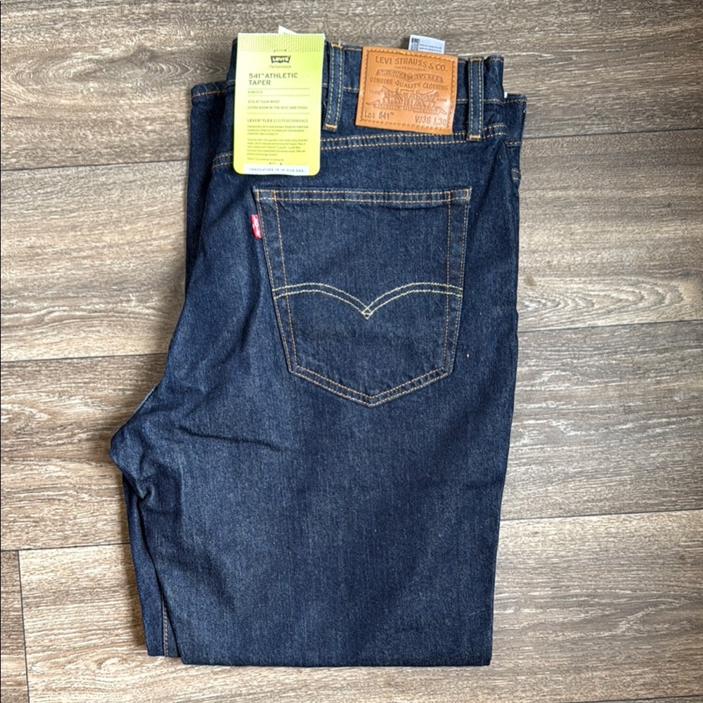 NWT- Levi's Blue 541 Athletic Taper Straight Jeans- Dark Blue